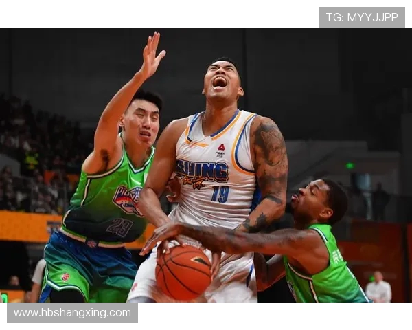 南京同曦主场迎战北京北汽双方激烈对决掀起新赛季篮球热潮