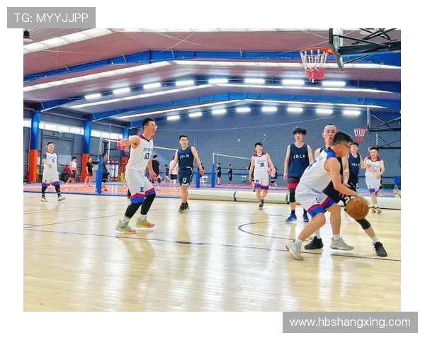 以篮球为核心探讨团队协作精神与青春拼搏力量的深度融合