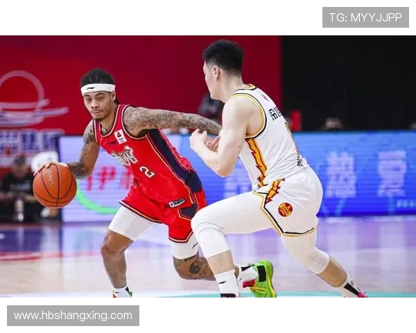 广州队鏖战赛场巅峰对决再燃激情全力冲击新赛季荣耀时刻